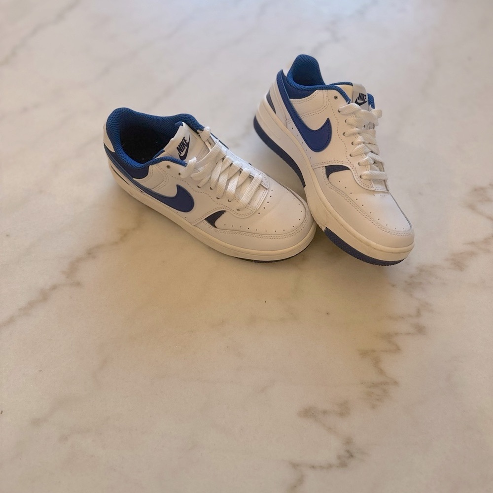 Nike Air Force 1 Sneakers